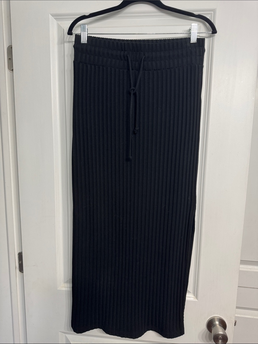 Universal Thread Black Ribbed Drawstring Maxi Skirt